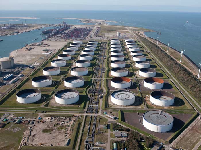 Polisulfuro de SABA en la terminal de crudo de Maasvlakte